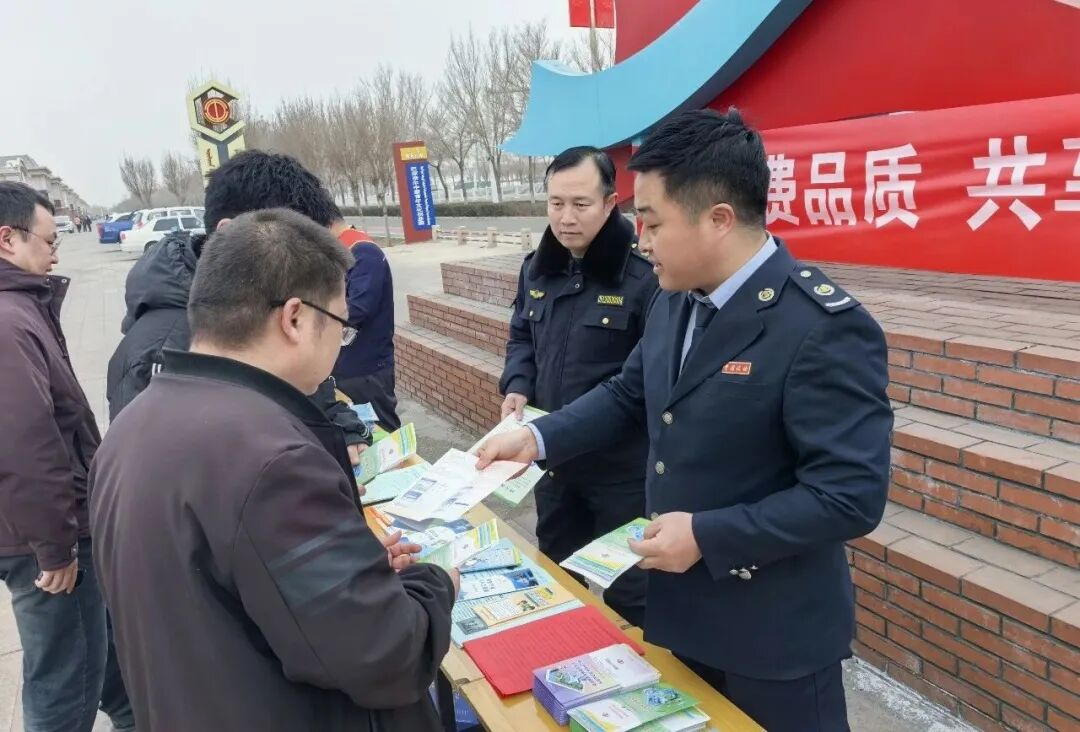 助力跨境贸易，策克口岸国际税收青...