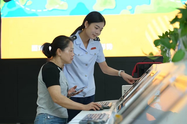 鄂尔多斯市税务局：办税服务厅升级...